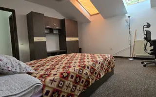 Apartament  de inchiriat cu 5 camere aproape de UMF, in 7 noiembrie - Poză 13
