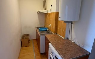 Garsonieră spațioasă de vânzare – etaj 1, bloc cu lift - Poză 4