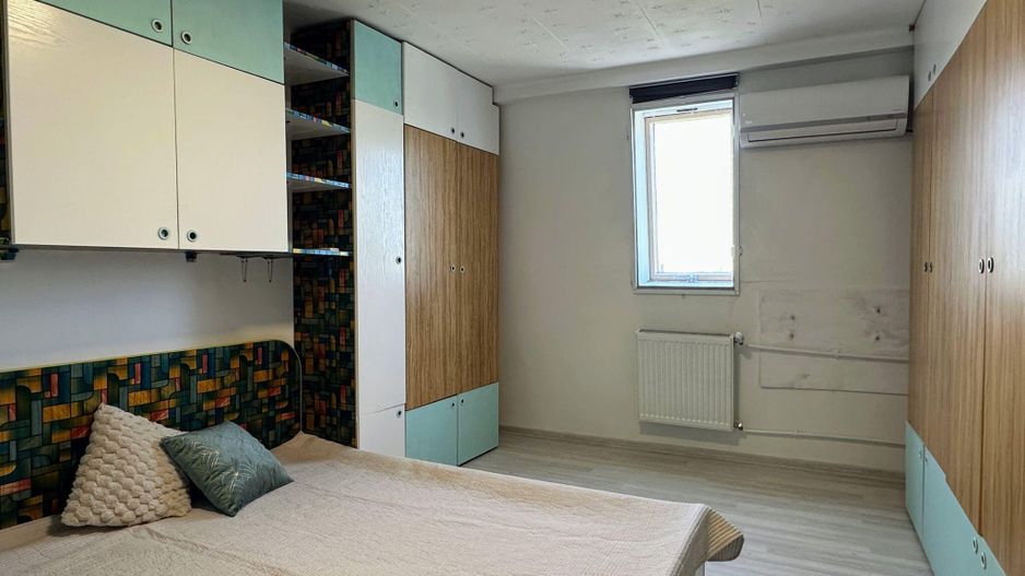 Fizicienilor - Lacramioarei, 3 camere 67 mp, pod 40 mp, modernizat - Poză 4