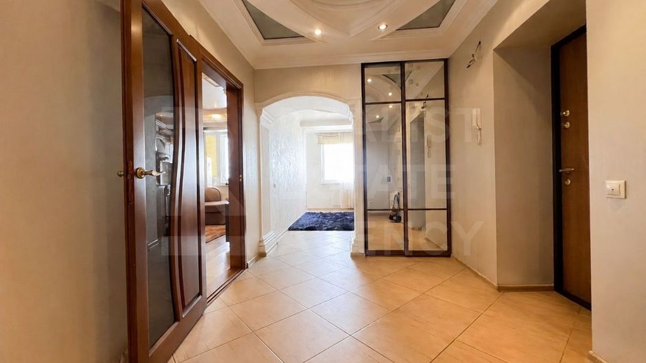 Chirie, apartament 2 camere, 70 mp, str. Lev Tolstoi, Centru - Poză 6