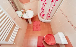 Casa cu 3 nivele Bălțata gata de trai - Poză 12