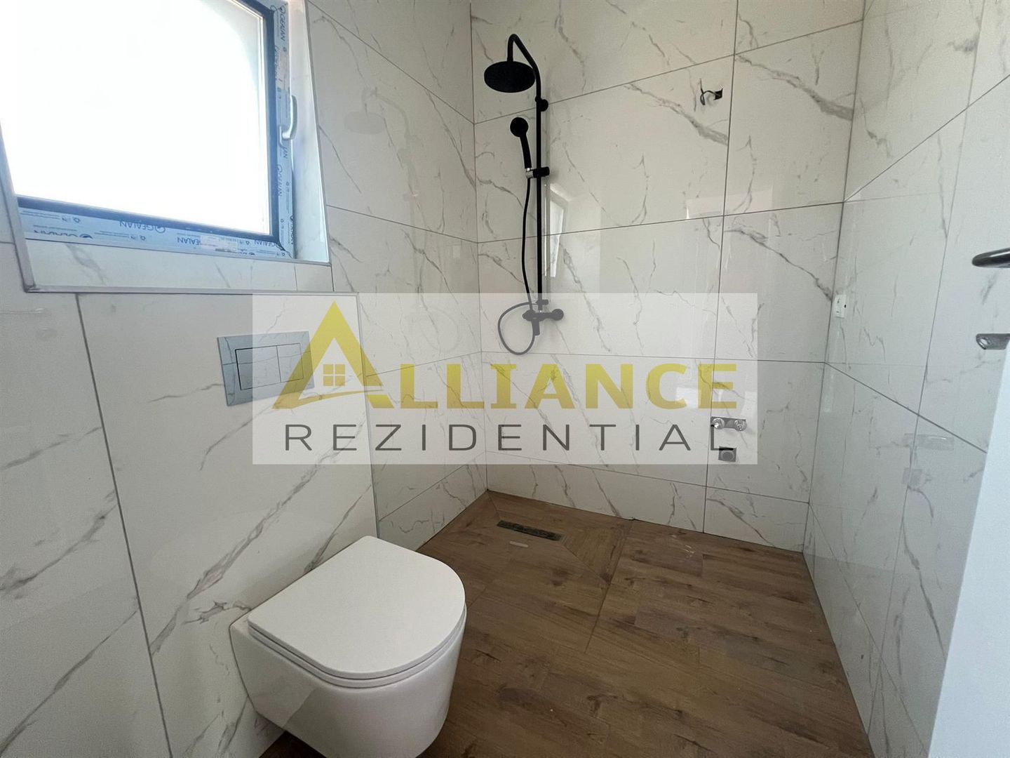 Vila individuala - 5 camere - 3 bai - teren 428mp - pod - beci - Poză 14