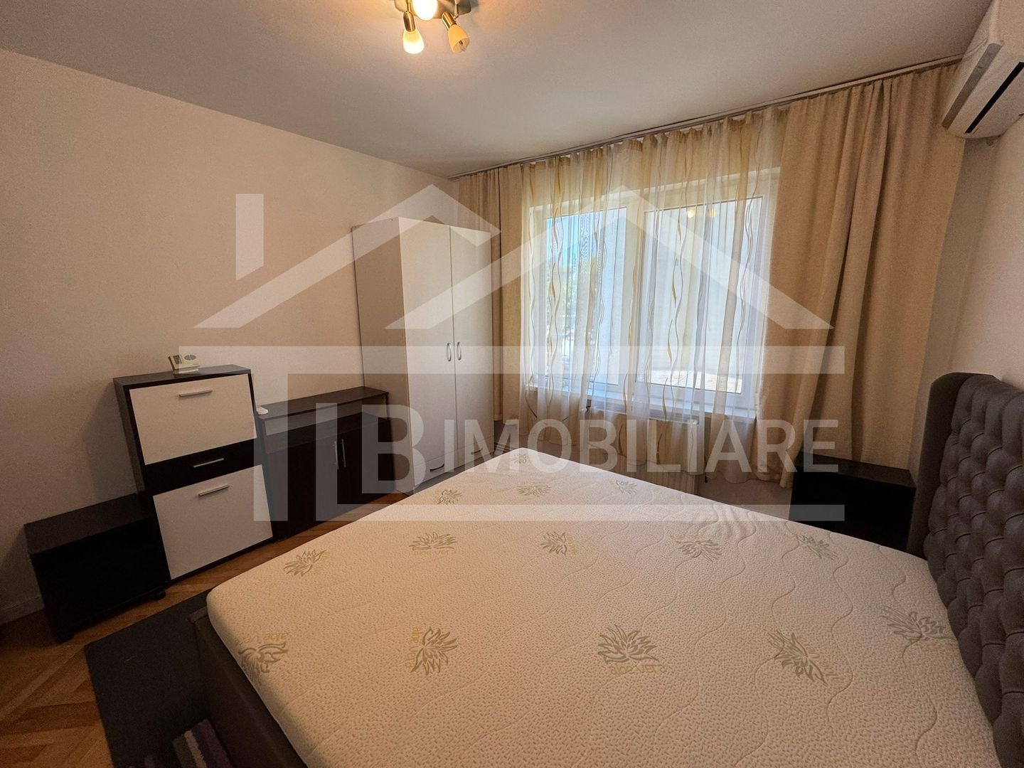 Apartament 2 camere, 55 mp, decomandat, Zona Corina - Poză 2