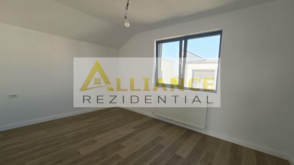 Vila individuala-cartierul nou-5 camere-gazon rulou-aspensoare - Poză 3