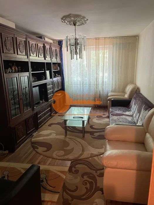 2 Camere Crangasi(Bloc Reabilitat-6 Minute de Metrou) - Poză 1