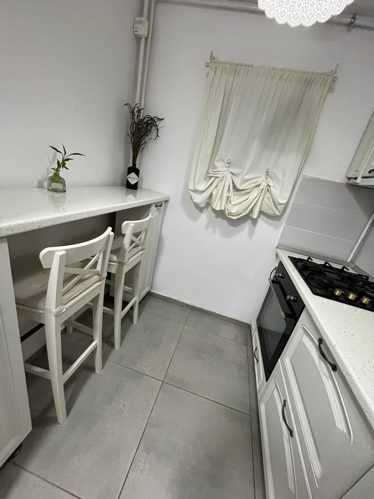 2 camere moderne,  40 mp, etaj 5, metrou 1 Decembrie - Poză 4