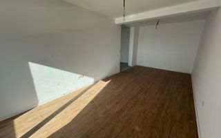 Decomandat. Etajul 2. Terasa generoasa. - Poză 4