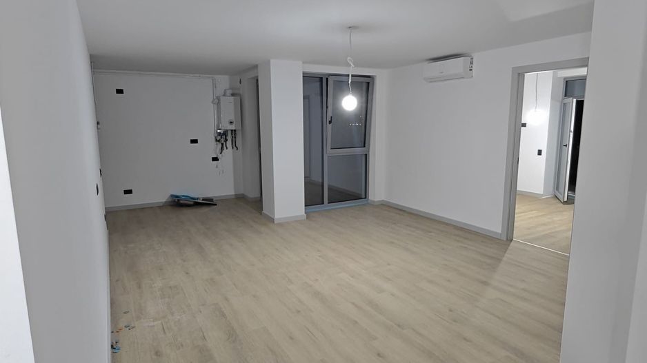 Apartament 3 camere lux la prima inchiriere - Poză 4