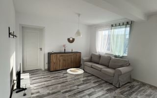 Vand apartament cu 2 camere - Poză 1