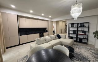 Apartament 2 camere 103mp Central