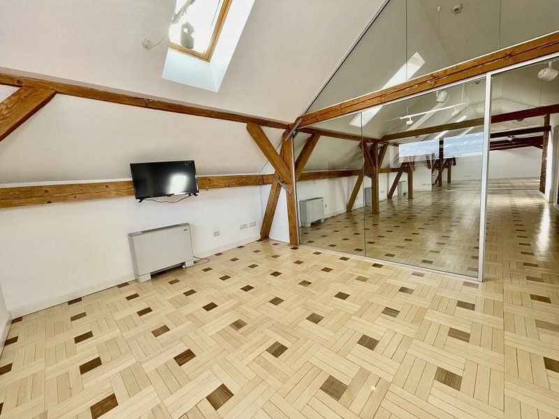 Mansardă cochetă în Piața Unirii - Poză 9