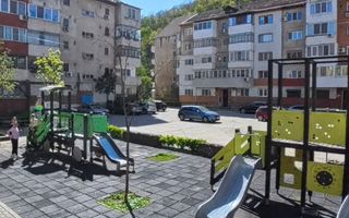 Apartament 41 mp, decomandat, centrala proprie – zona Lunca, pret atractiv - Poză 16