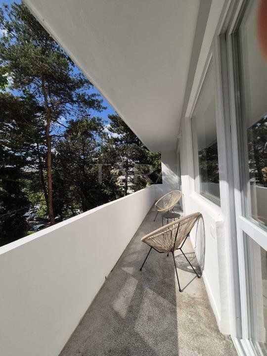 Apartament renovat, balcon mare, zonă verde liniștită, Iulius Mall. - Poză 10