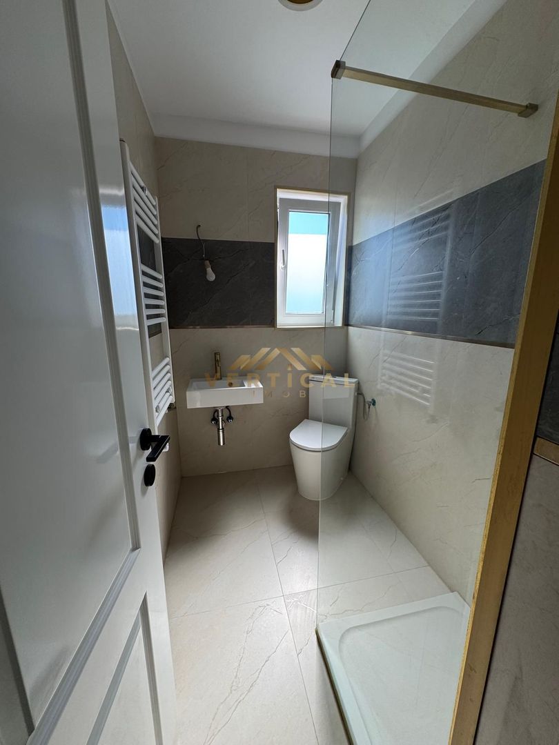 Casa 4 camere, P+1E, teren 250mp, Berceni - Poză 3