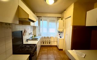 Apartament 2 camere | Etaj 3 | Zona Centrala - Poză 2