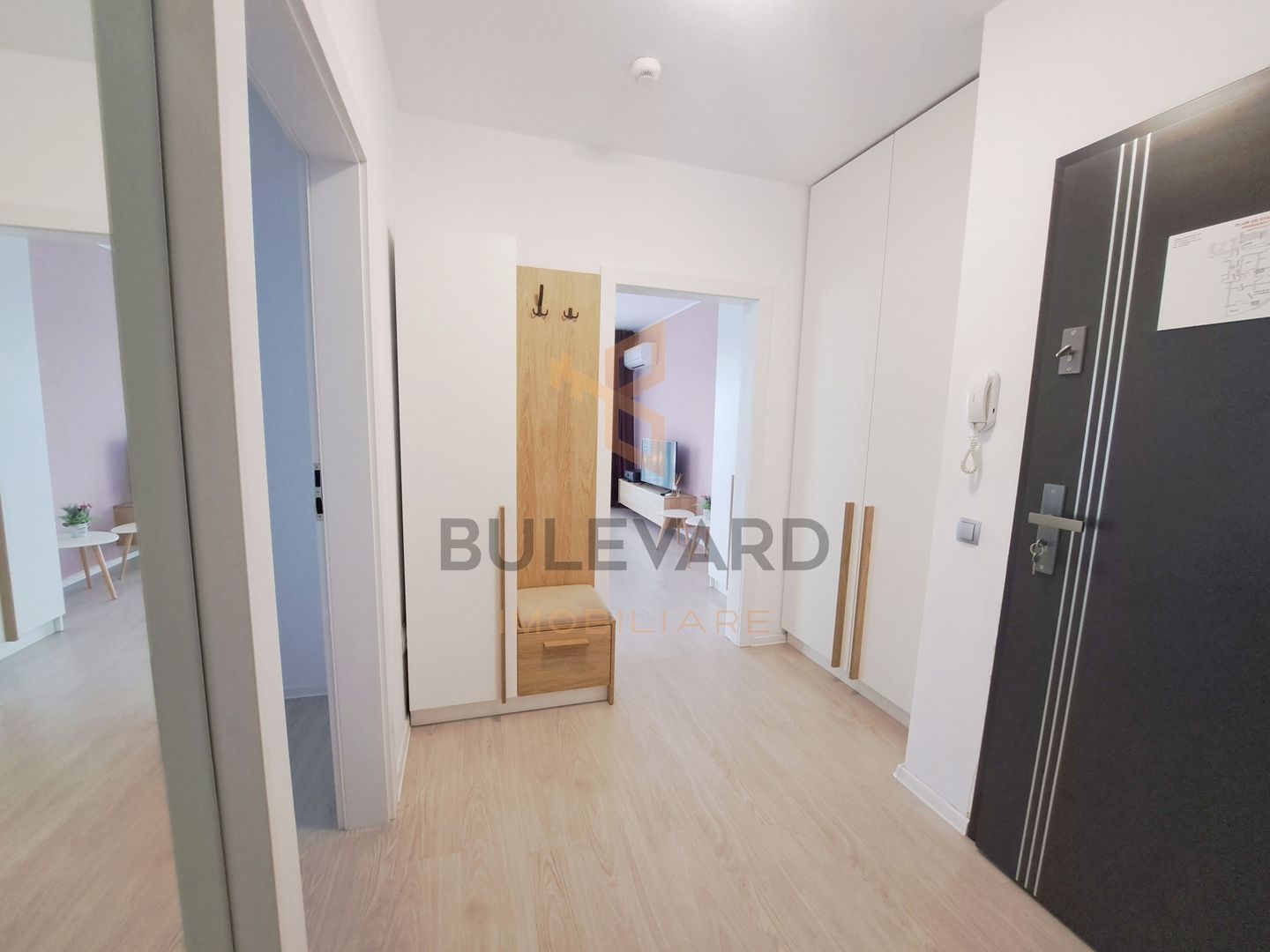 Apartament 2 camere in West City Tower - Poză 11