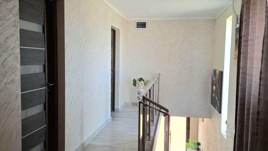 Casa P+1E, cu 5 camere, Strejnicu - Poză 17