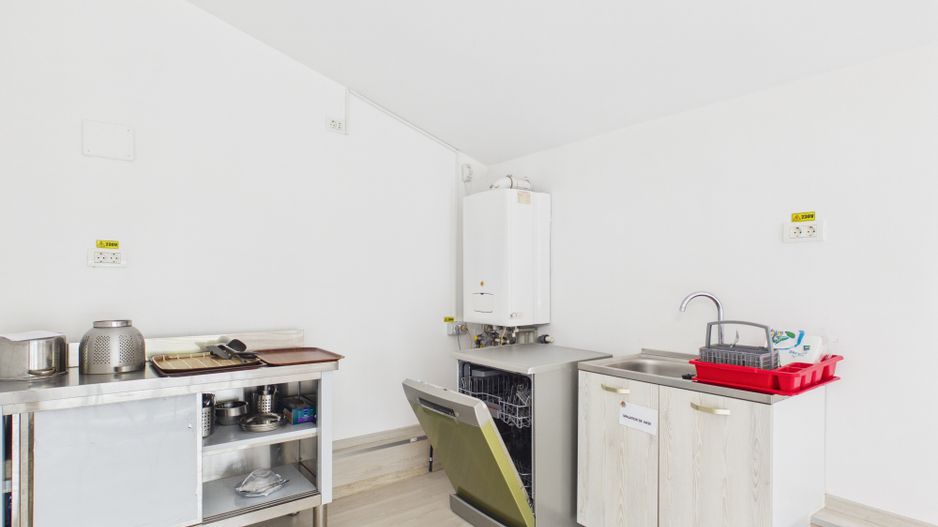 Spațiu de inchiriat Brancoveanu-Nitu Vasile P+1 stradal I Renovat - Poză 17