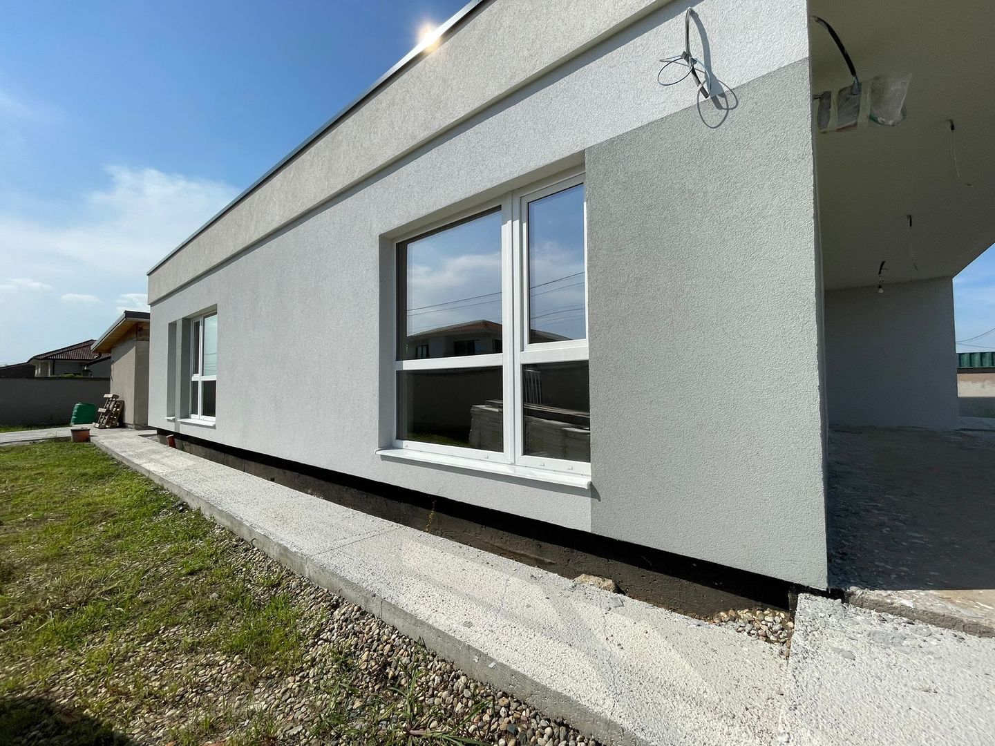 Casa individuala, pe parter , calitate foarte buna, COMISION 0% - Poză 4