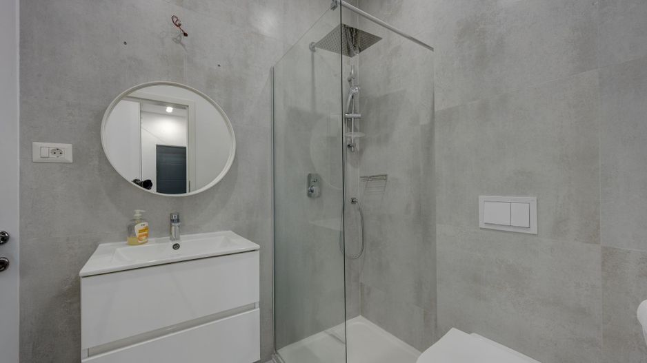 Vila parter mobilata si utilata Tunari - Poză 9