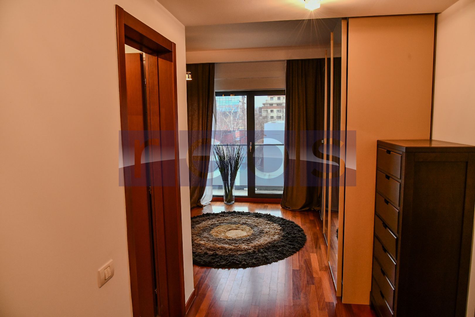 VÂNZARE | 3 CAMERE | HERASTRAU | TERASA 30 MP - Poză 3