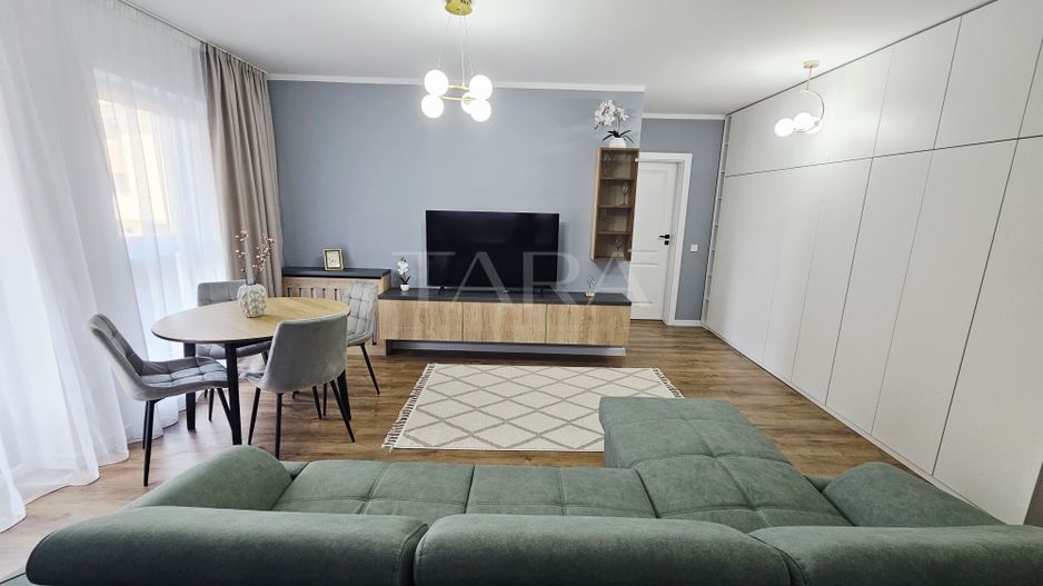 Apartament cu 2 camere, 49 mp + balcon 6 mp, Florești. - Poză 1