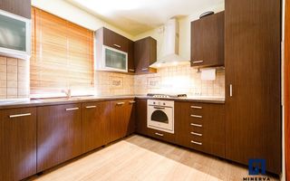 Vila cu teren foarte mare | SAG | pretabila gradinita, club activitati diverse - Poză 8