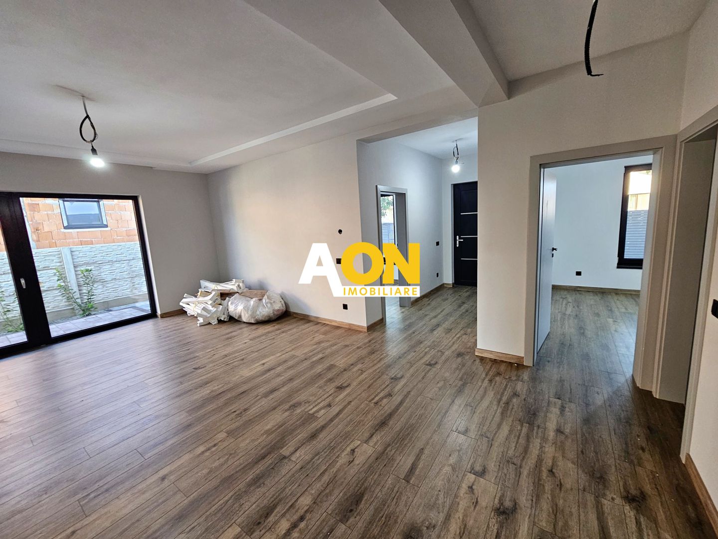 Casa 4 camere, 423 mp teren, finisată la cheie, cartier Orizont - Poză 15