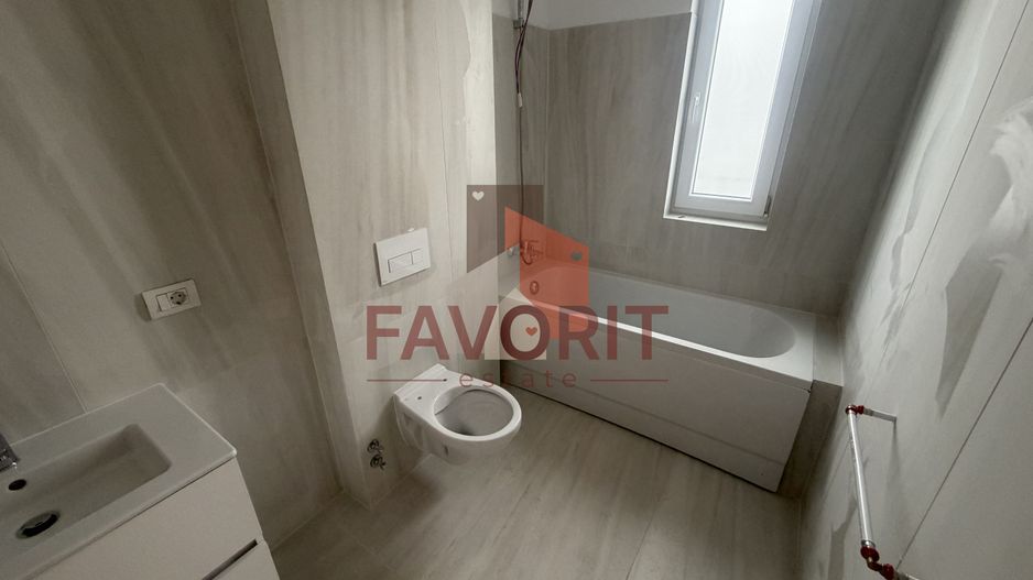 Zona Aradului. Terasa 42 mp. Loc de parcare. Comision 0%. - Poză 4