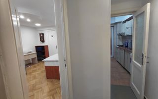 Interbelic 1934 | 4 camere, 4 balcoane, centrala | Piata Sf. Stefan - Poză 10