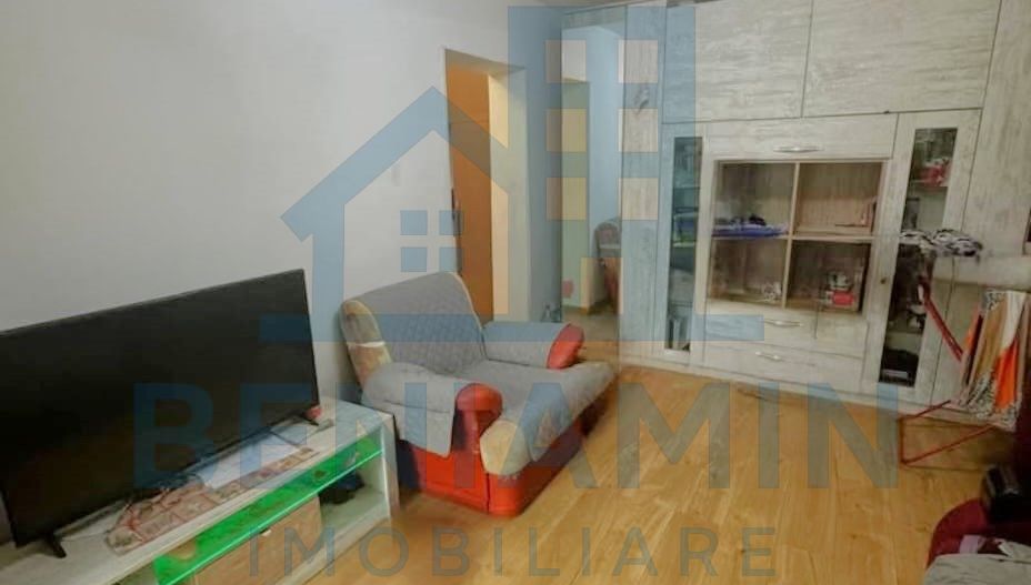 Apartament 2 camere Calea Bucuresti etaj 2 -centrala -47mp - Poză 3