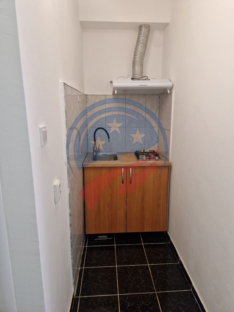 CAMERA STIL GARSONIERA DE VANZARE - Poză 6