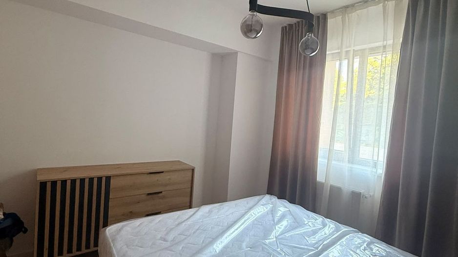 Apartament 2 camere in complexul Roka Residence cu loc de parcare si centrala - Poză 9