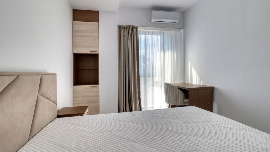 AP. 3 CAMERE DECEBAL, PRIMA INCHIRIERE, PARCARE, INCALZIRE PARDOSEALA - Poză 2