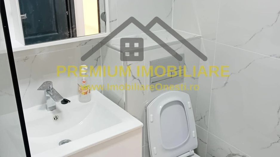 Spatiu Comercial de Vanzare sau Inchiriere In Onesti - Zona centrala - Poză 3