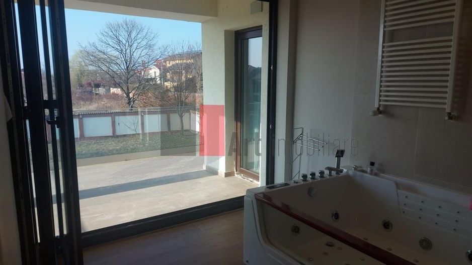 VIla 11 Camere Cernica - Poză 32