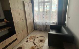 Garsonieră semidecomandată, mobilată, cu parcare și 2 boxe incluse - Poză 2