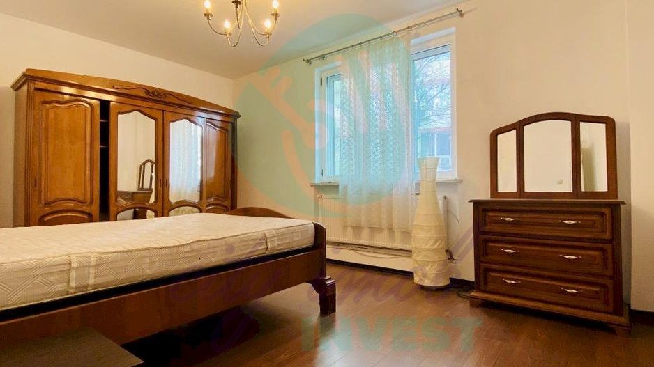 Apartament 6 camere tip duplex - Poză 4