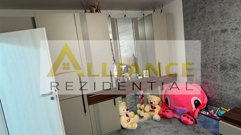 Exclusivitate - 2 CAMERE GATA DE MUTAT + PARCARE CADASTRAT - 135.000E - Poză 3