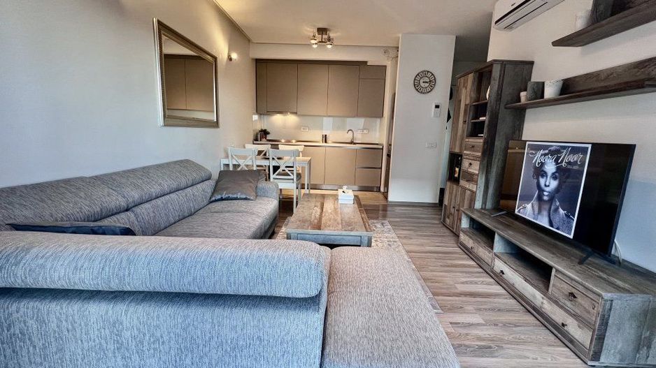 Ap 2 camere + loc parcare subteran inclus - Poză 2