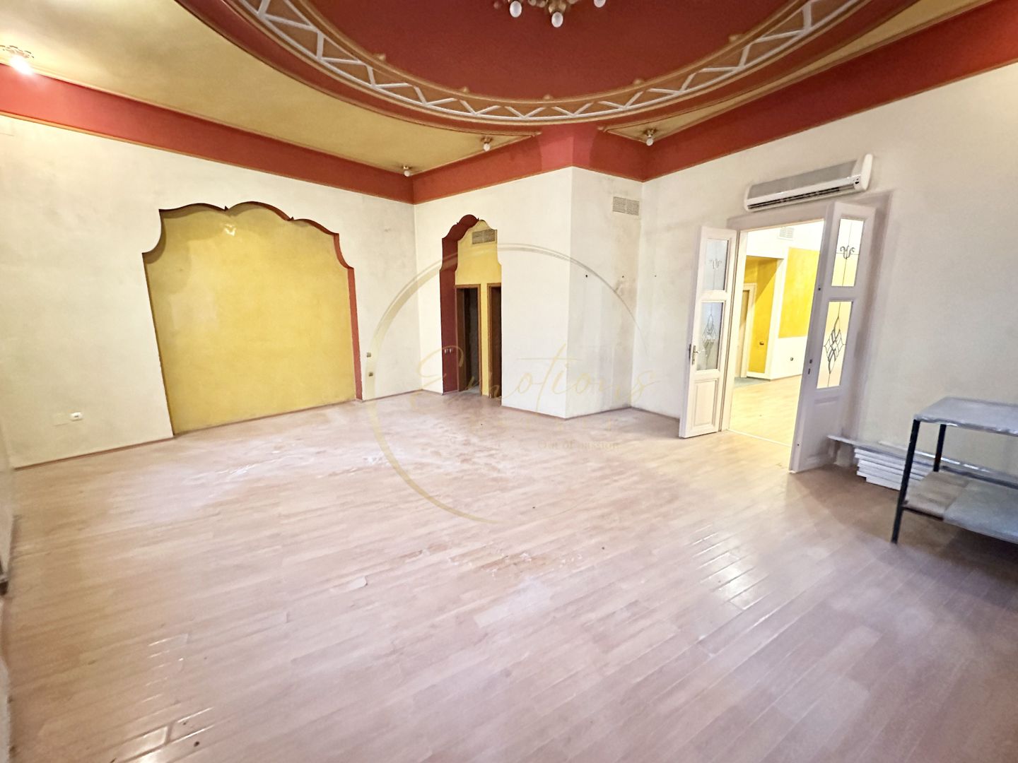 OCAZIE | Spațiu Comercial  - Piața Libertăți - Poză 2