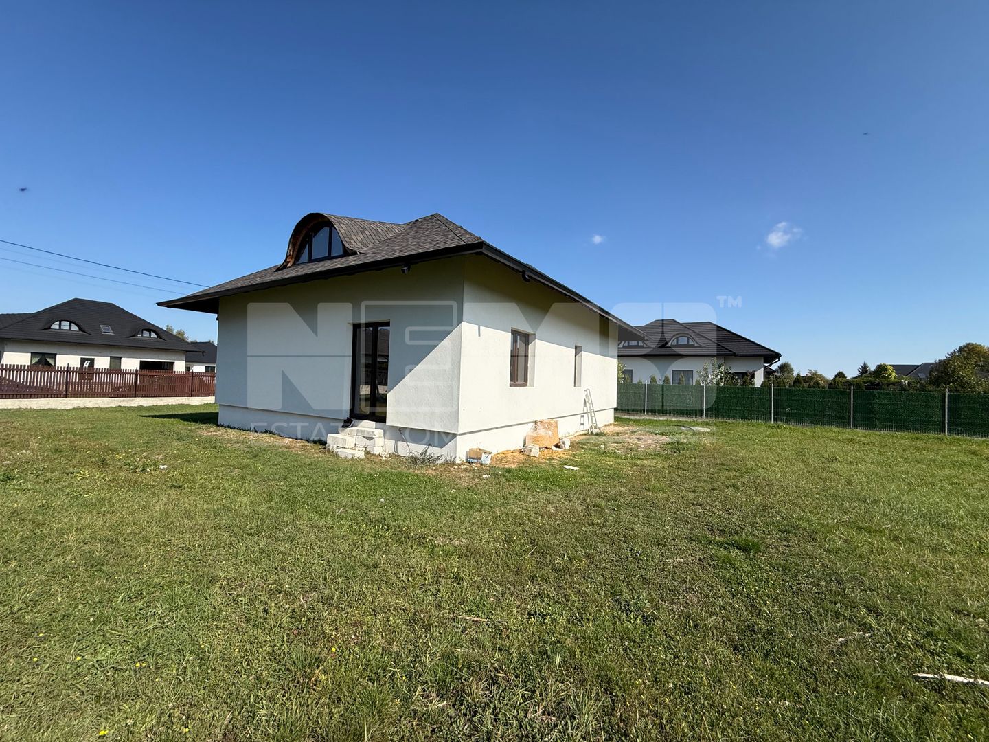 Casă în stil bucovinean de vânzare | Horodnic de Sus | 105.000 Euro - Poză 2
