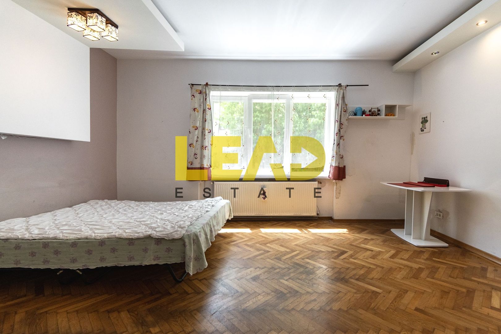 Apartament 1 cameră · 45,1 mp utili · Centrul Istoric Brașov · Comision 0% - Poză 1