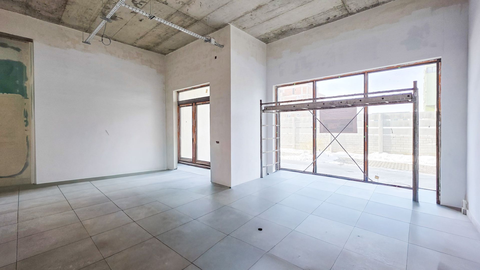 Închiriere spațiu comercial parter – Jovial Residence 3 - Poză 1