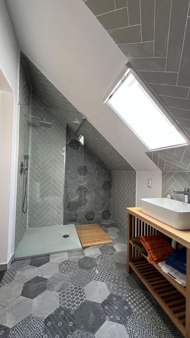 Conac 10 camere | renovat integral | Arefu | Baraj Vidraru - Poză 26