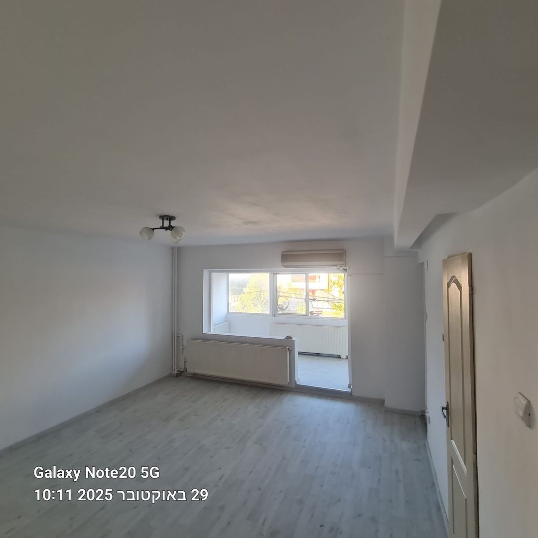 De inchiriat apartament cu 3 camere , Tineretului sector4 - Poză 3
