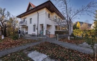 Vilă cu vedere panoramică în Breaza – Ideală pentru vacanță sau investiție - Poză 2