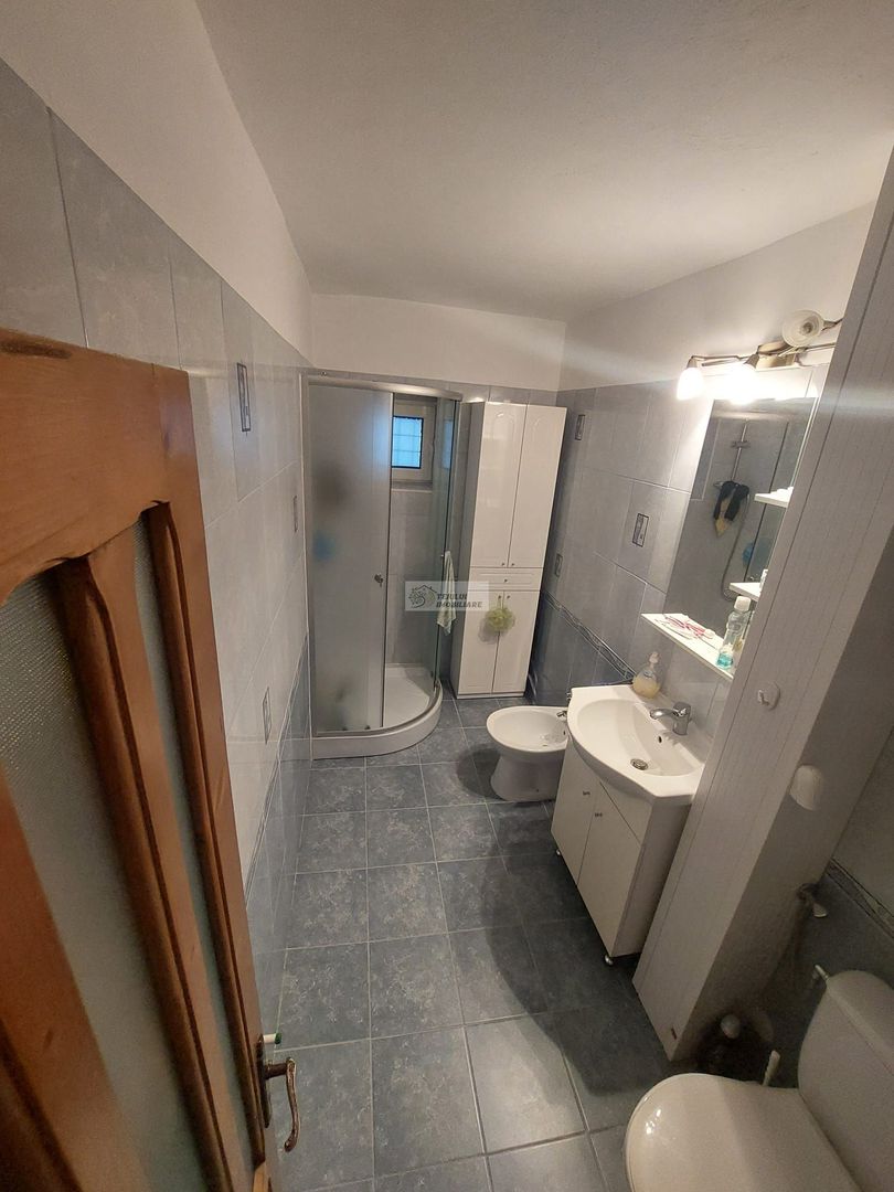 Apartament 3 camere /PARTER/Focsani/72 mp/SCOALA 10 - Poză 3