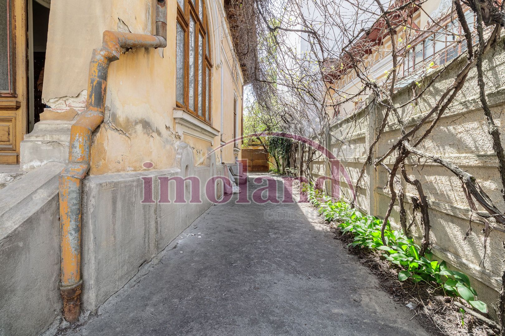 Vanzare - Teren 460mp cu imobil istoric - Dorobanti- Romana - Poză 3