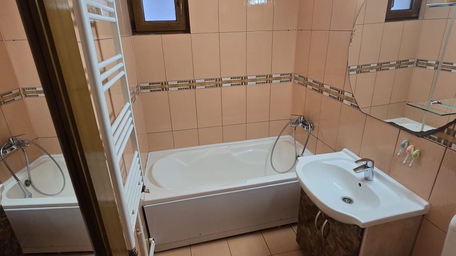 Apartament 3 camere, decomandat,  Micro 13B - Poză 7